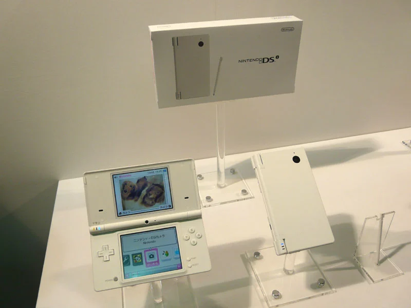 Nintendo DSi (3 de 10)